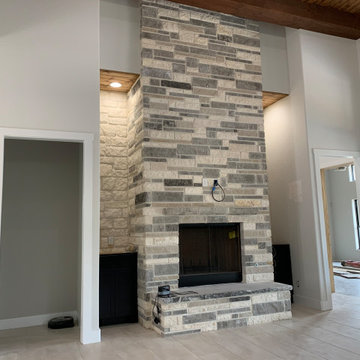 Fireplace/Mailbox/Firepit