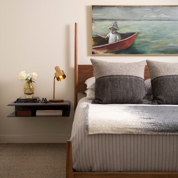 Proper Pied-à-Terre Guest Bedroom with Cravotta Shaker Bed