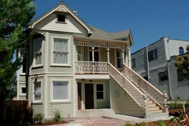 Inspiration for a traditional exterior in San Francisco.