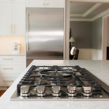 Sammamish Contemporary Kitchen