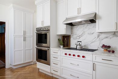 Inspiration for a contemporary kitchen remodel in San Francisco
