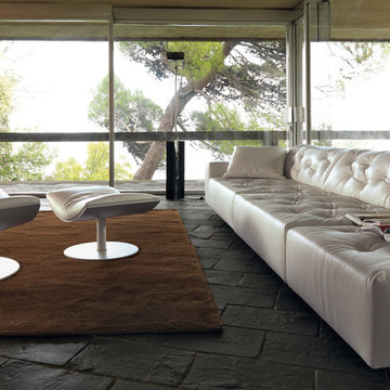 Selling: Kara Lounge Chair And Footrest