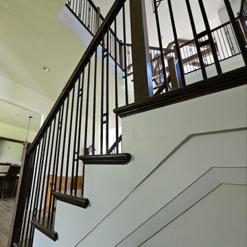 Project #109 | U-Shaped Stairs in Countryside Retreat