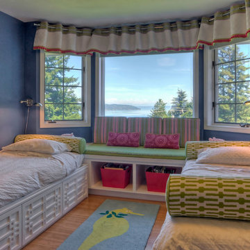 Contemporary Kids Bed and Bath