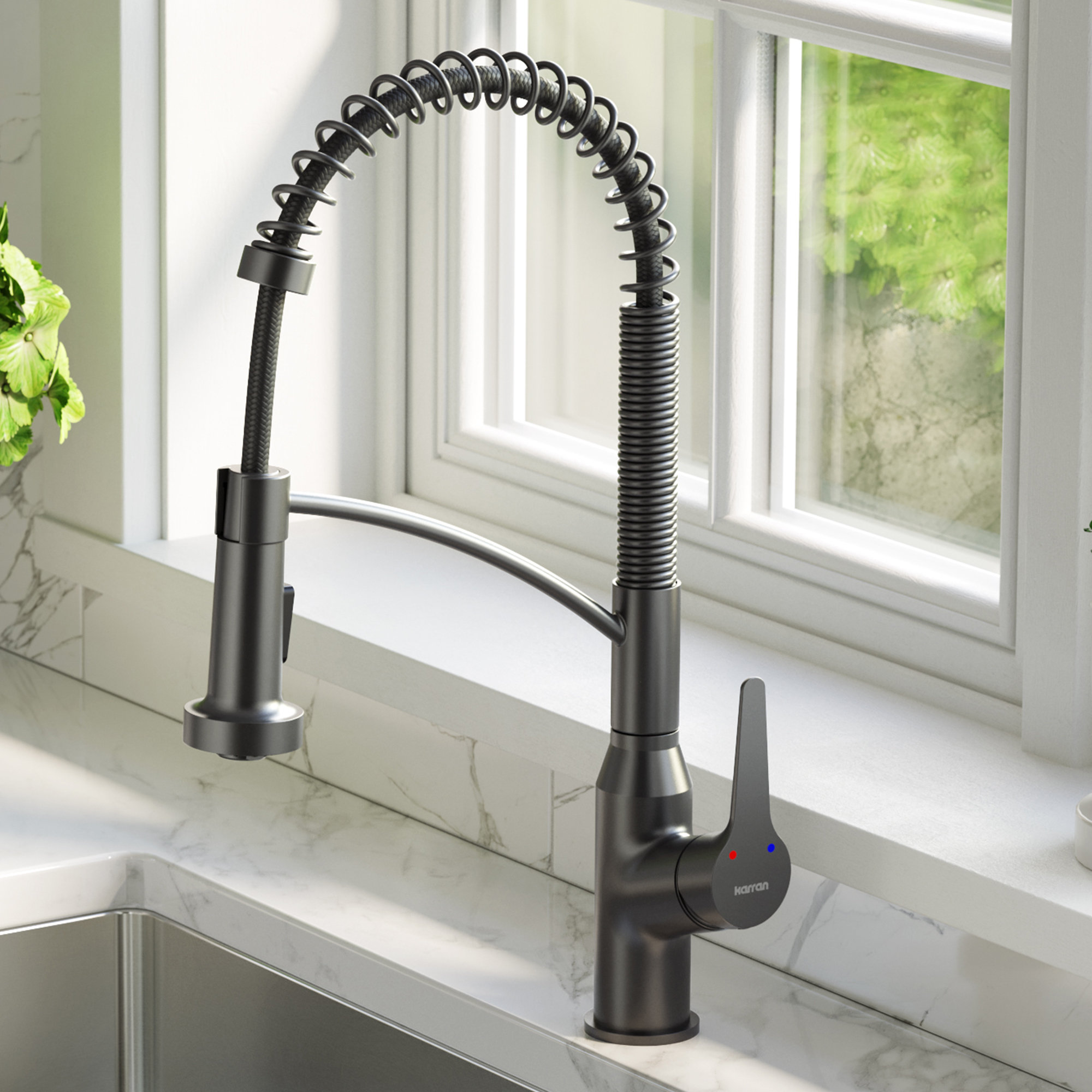 Karran Single-Handle Pull-Down Sprayer Kitchen Faucet, Gunmetal Grey