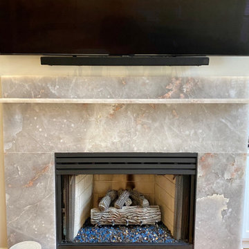 Lucent Iceberg Quartzite