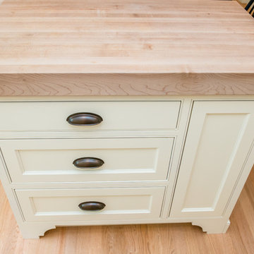 Falls Kitchen