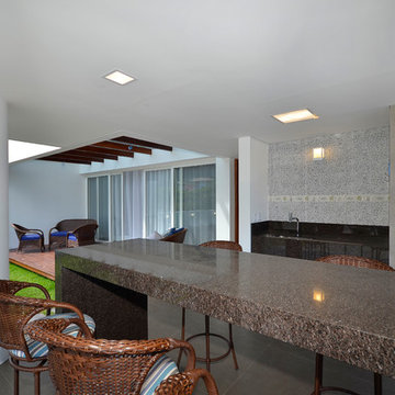 BOCH  BEACH HOUSE