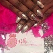 Bella Nailss billede