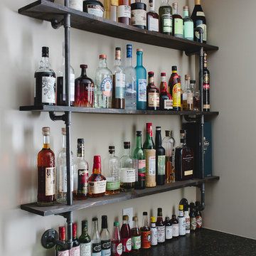 Terrace Level Kitchen/Bar