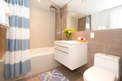 Example of a trendy bathroom design in Louisville