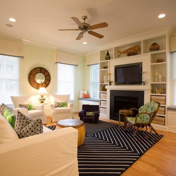 East Beach Cottage Court