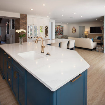 Kitchen -  Stunning White, Blue & Gold
