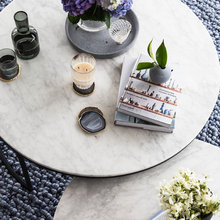 42 Coffee tables