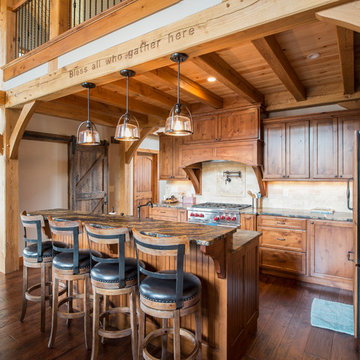 Beautiful lakefront Timber Frame