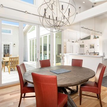 Walls Disappear Creating an Indoor/Outdoor Lifestyle with Zero Corner Bifolds