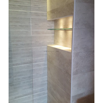 Modernising and practical bathroom