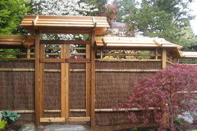 Inspiration for a craftsman home design remodel in Orlando