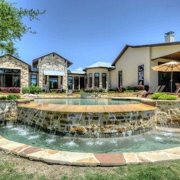 Rustic Boerne Pool