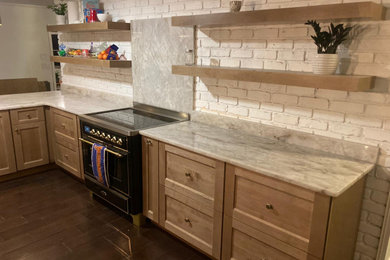 Inspiration for a kitchen remodel in Orlando