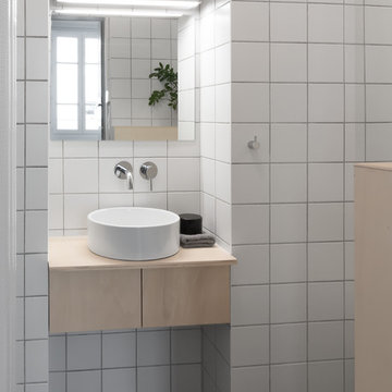 Japanese style, White and Grey Tiled, Minimal Bathroom