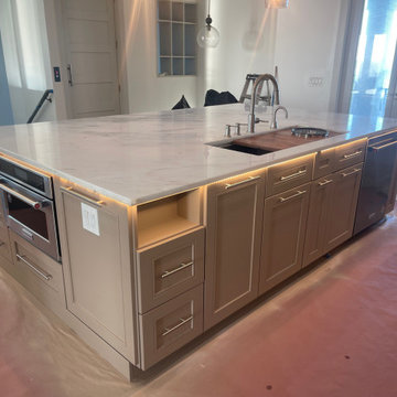 Modern Cabinet Refinishing [Kitchen & Bathroom] - New Smyrna Beach FL