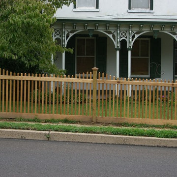 Charming 2X2 Picket and Privacy Fence in Cheltenham, PA