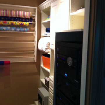 Gift Wrapping Centers