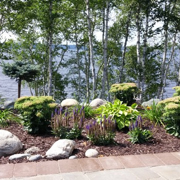 Lakefront Landscaping