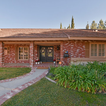 Exterior Brick | 2,456 sqft | Chatsworth, CA