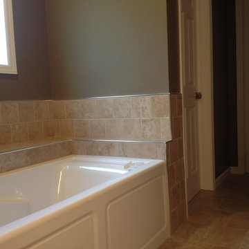 Custom Tiled Shower and Tub Deck