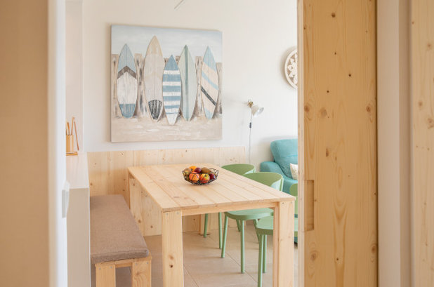 Coastal Dining Room by Silvia Mallafré,  Bioarquitectura e Interiorismo
