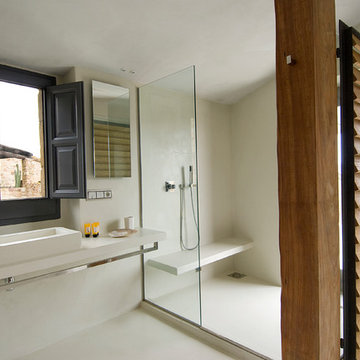 Baño revestido en su totalidad con microcemento$