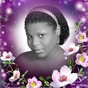 Roshanda Smith Taylors foto
