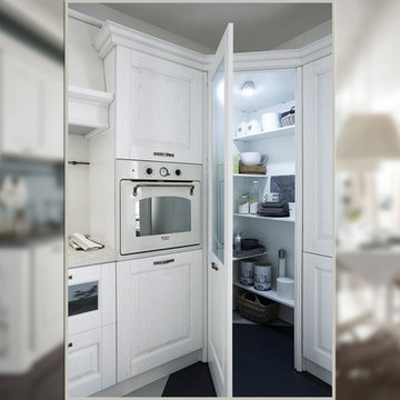 Italian kitchen cabinets by EffeQuattro Cucine Model - SIVIGLIA
