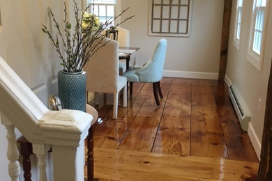 Farmhouse entryway photo in Boston