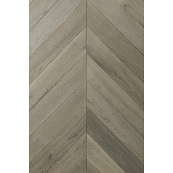 Rho 4-3/4″ Wide - White Oak Engineered Hardwood Flooring