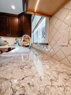 Pietra Quartz With White Cabinets 2025