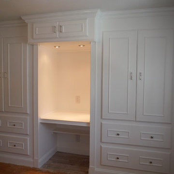 Wall Unit / Closet