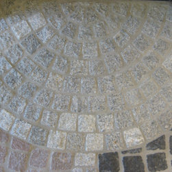 Peninsula 4 x 4 Grey Cobbles - Products