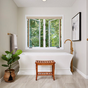 Universal Master Design Master Bath in Chanhassen