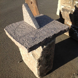 Reclaimed Granite Specialty Items - Sundials