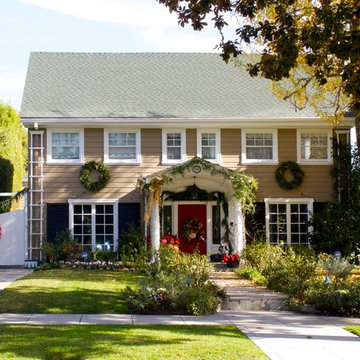Rustinc Beverly Hills Home With Redwood Siding