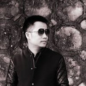 To Cuong's photo