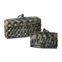 Decorative Accents Pieces