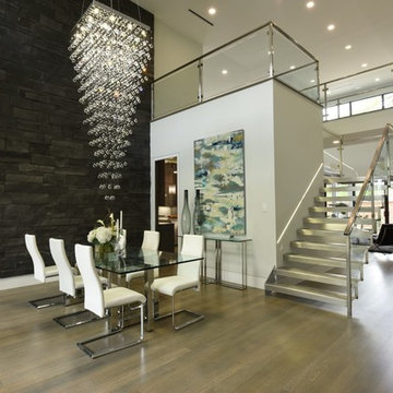 A Contemporary Home Staged to Sell