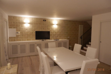Foto di una sala da pranzo minimal