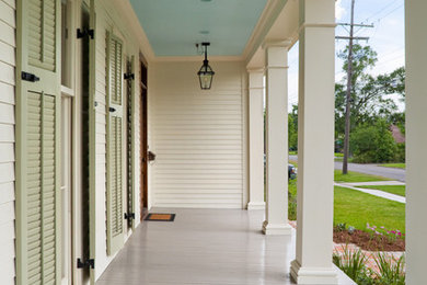 Eclectic front porch idea in New Orleans