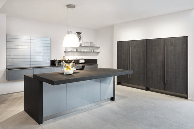 Contemporary Kitchen by LWK Kitchens London