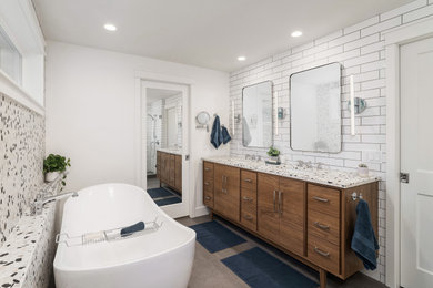 Example of a transitional bathroom design in Portland